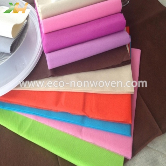 Supply Disposable TNT Nonwoven Tablecloth