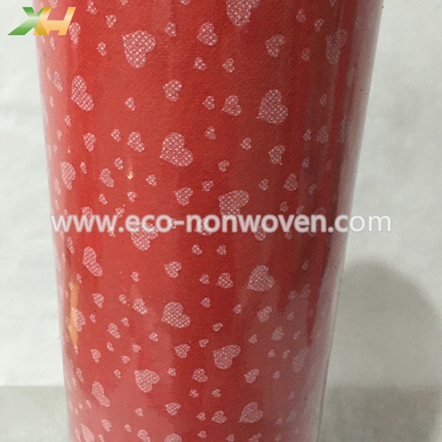 Heart design printing pp spunbond non woven fabric for flower wrapping