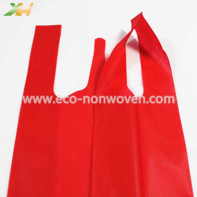 Low MOQ & cheap prices quick delivery colorful non woven t shirt shopping bag